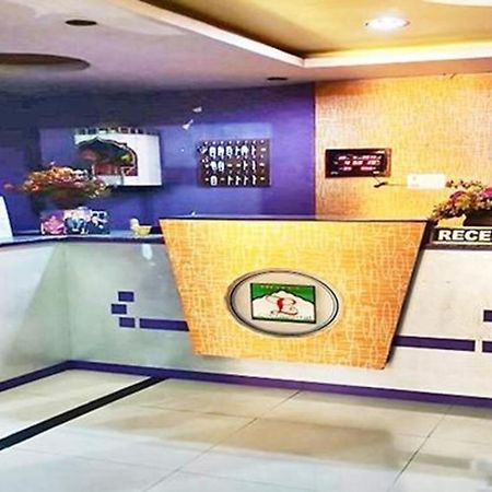 Fabhotel Lb Imperia Музафарпур Екстериор снимка